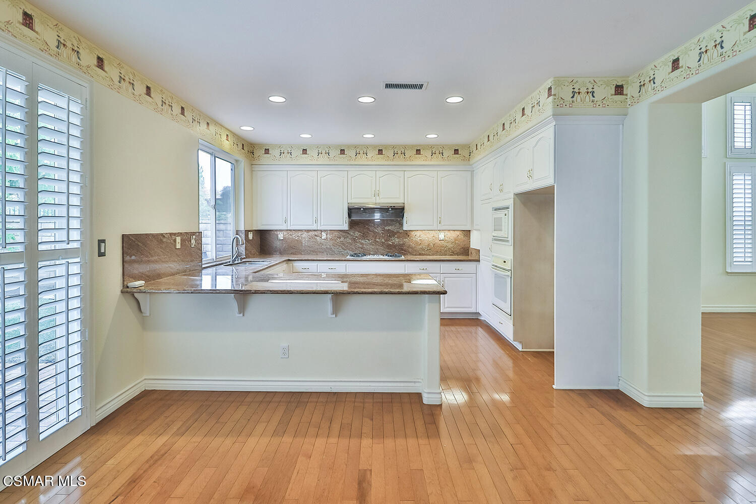 2875 Limestone Drive Thousand Oaks, CA 91362 - Photo 11 of 41 fKitchen1