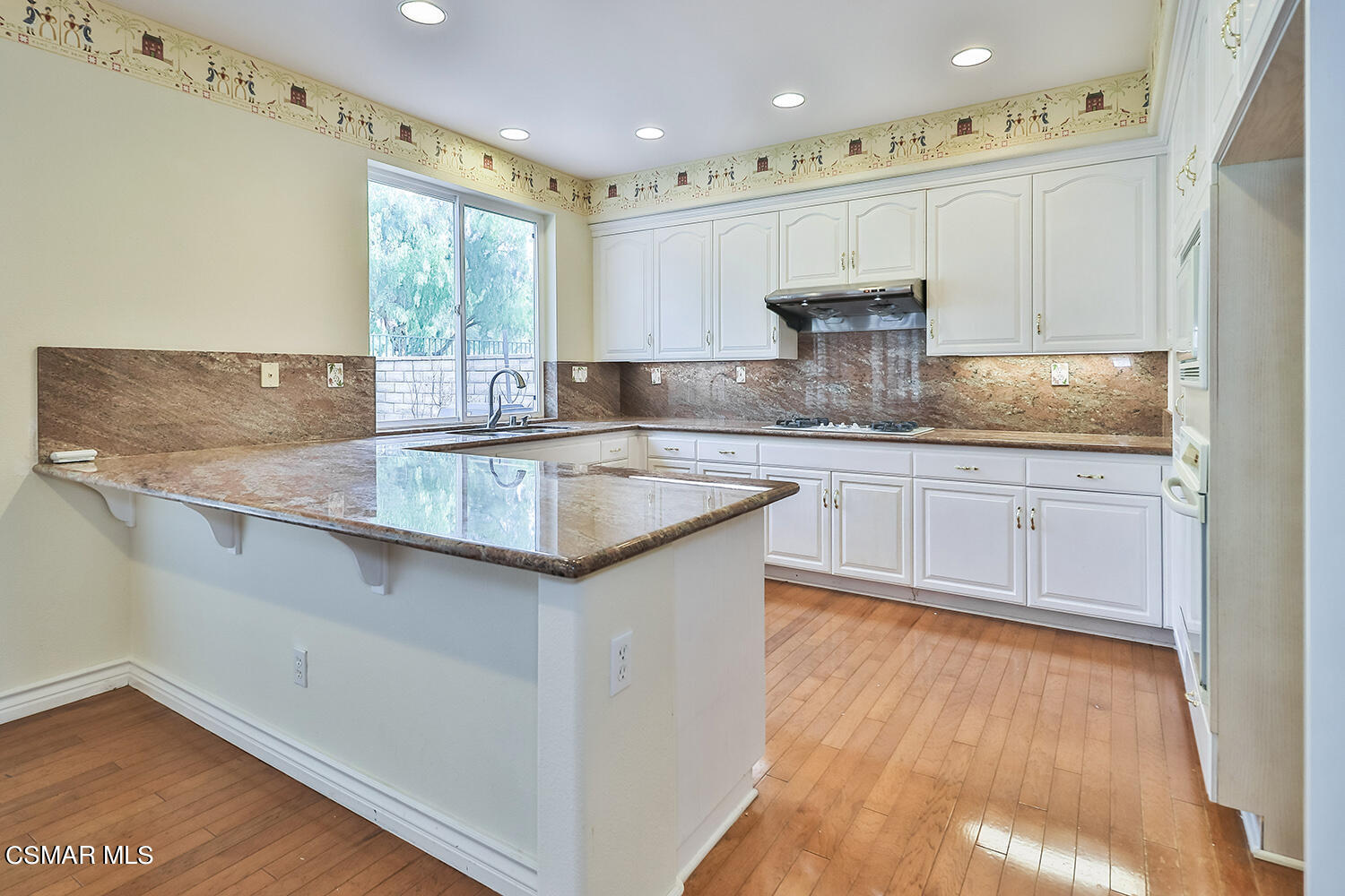 2875 Limestone Drive Thousand Oaks, CA 91362 - Photo 12 of 41 fKitchen2