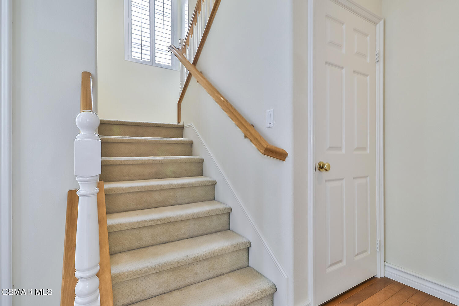 2875 Limestone Drive Thousand Oaks, CA 91362 - Photo 20 of 41 gStairs and Landing Bonus1