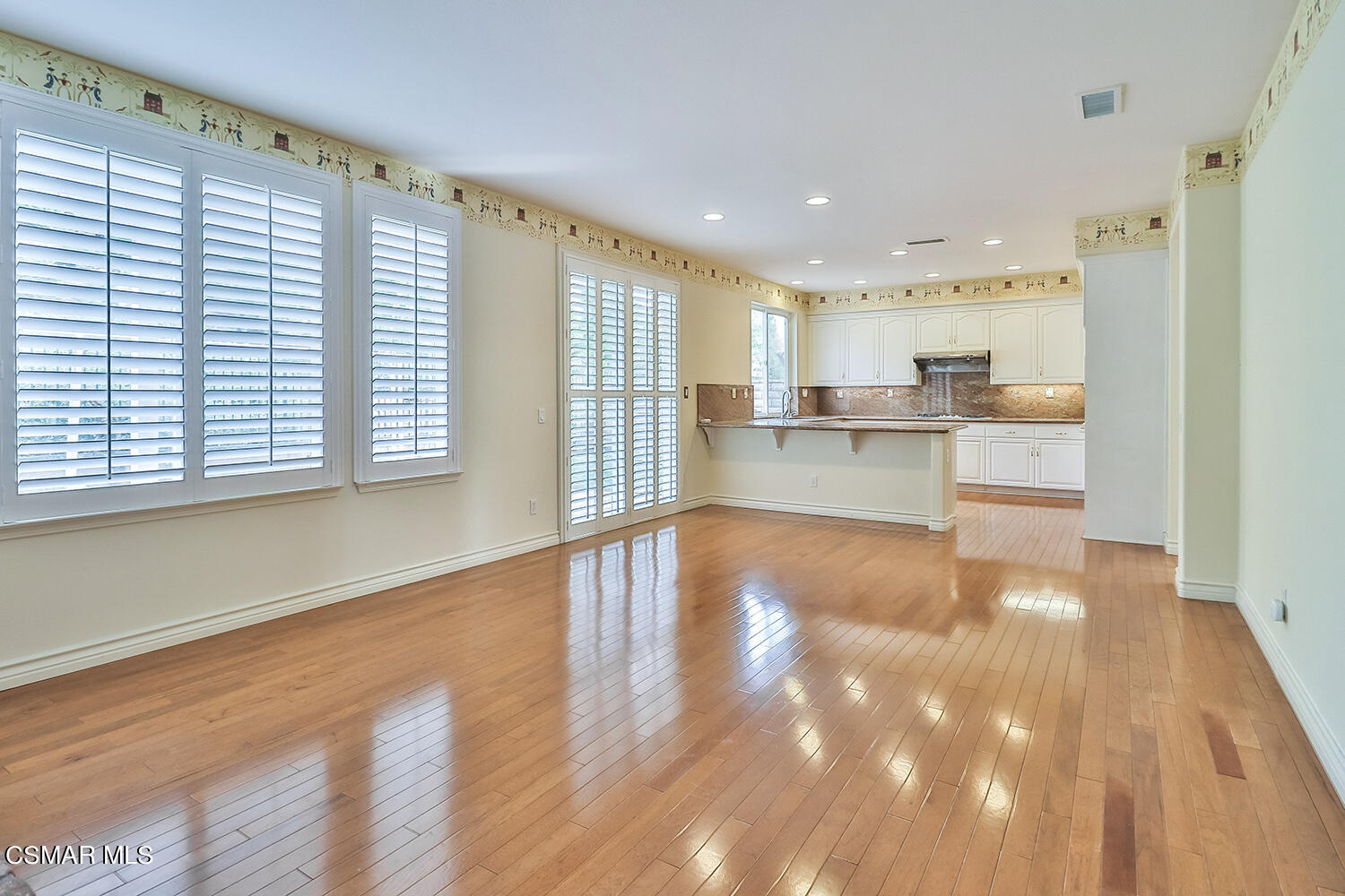 2875 Limestone Drive Thousand Oaks, CA 91362 - Photo 10 of 41 eFamily3