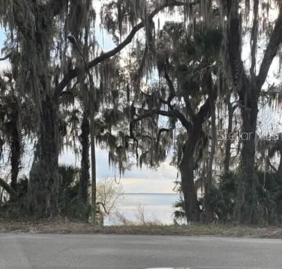$1,400 | 120 Hibiscus Woods Court, Unit 2A, Deltona, FL 32725