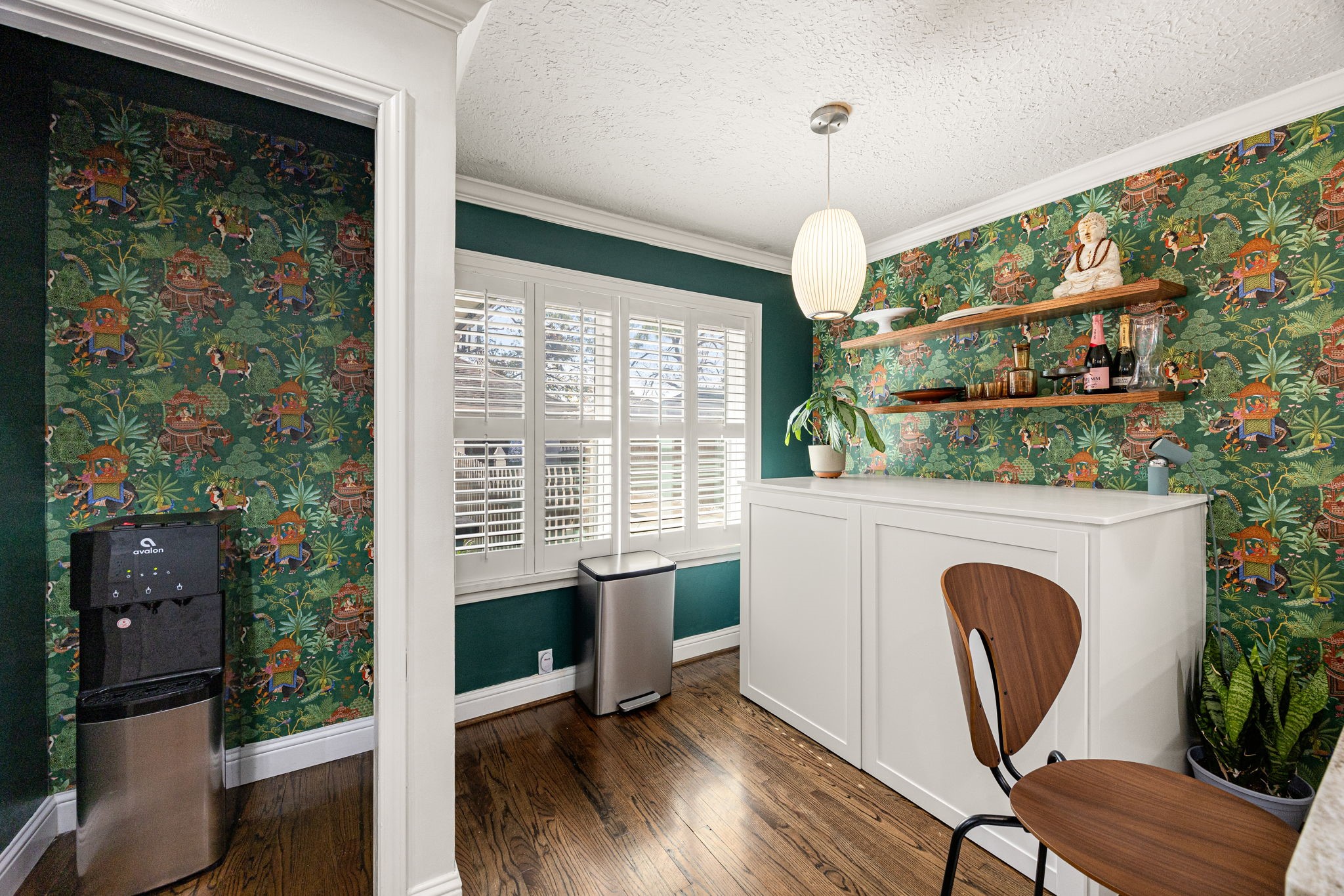 4819 Chantilly Lane Houston, TX 77092 - Photo 13 of 38