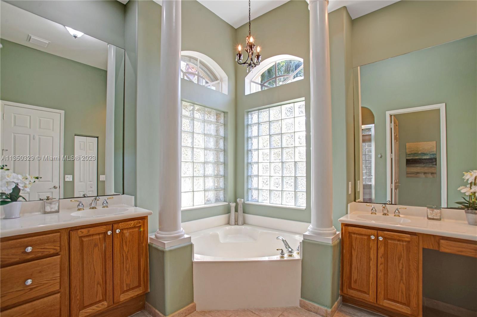 3060 Southwest 195th Terrace Miramar, FL 33029 - Photo 17 of 76