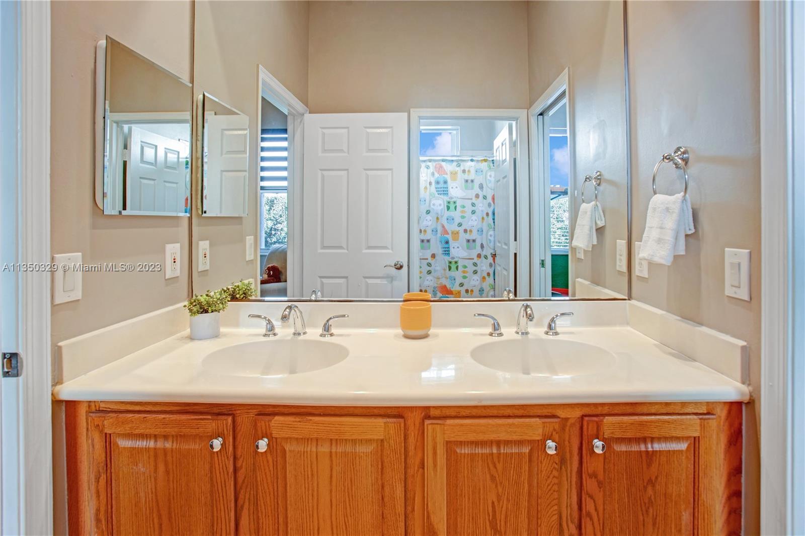 3060 Southwest 195th Terrace Miramar, FL 33029 - Photo 30 of 76