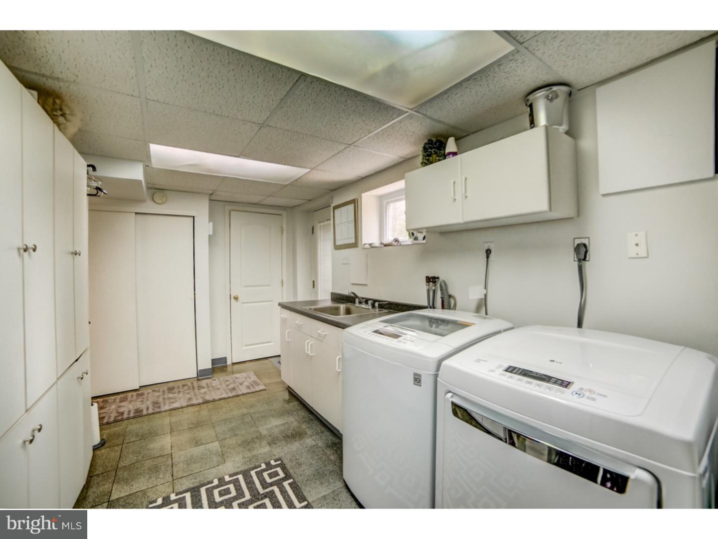 329 Rittenhouse Circle Havertown, PA 19083 - Photo 12 of 25 Laundry Room