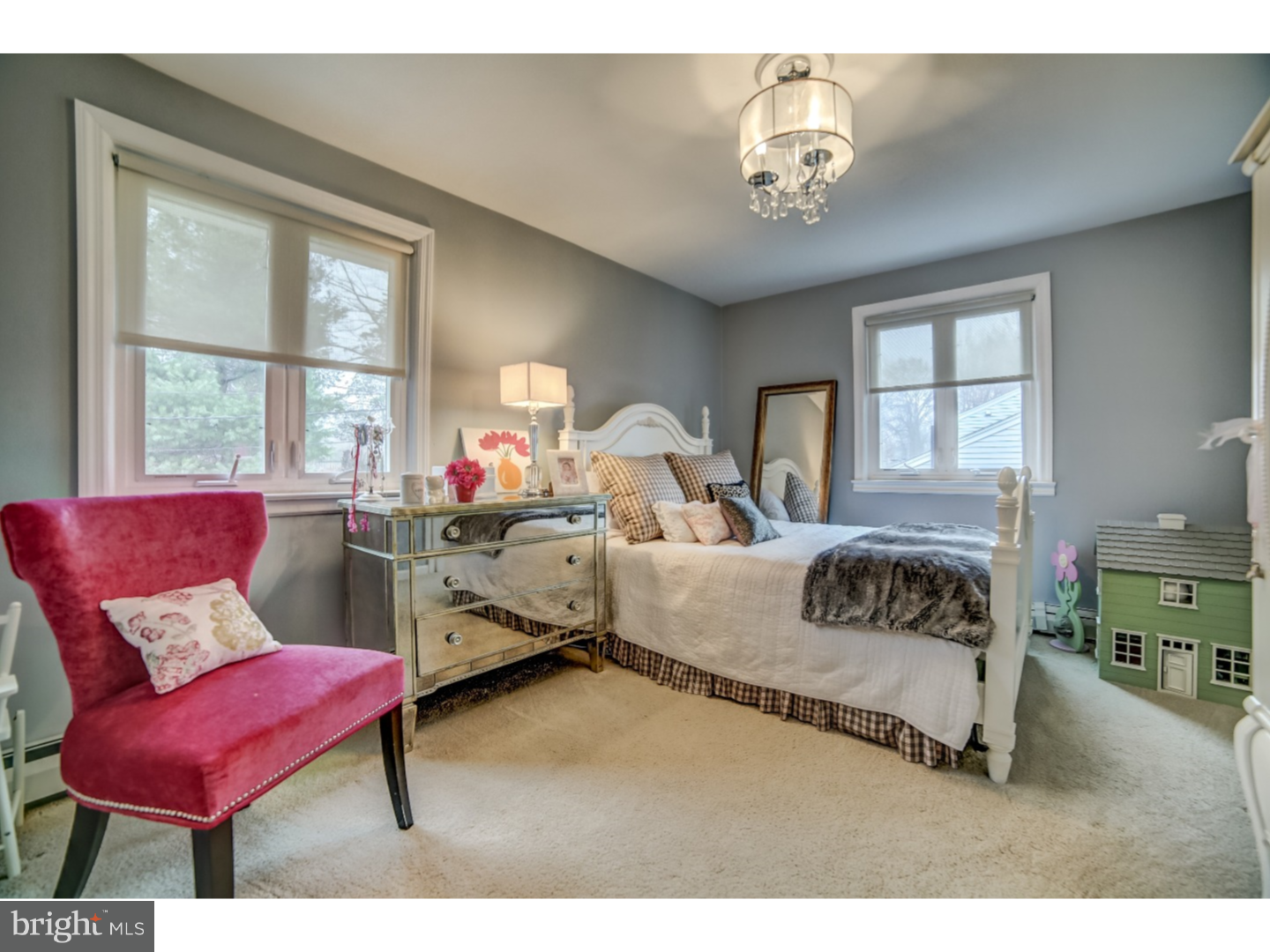 329 Rittenhouse Circle Havertown, PA 19083 - Photo 19 of 25 Bedroom 3