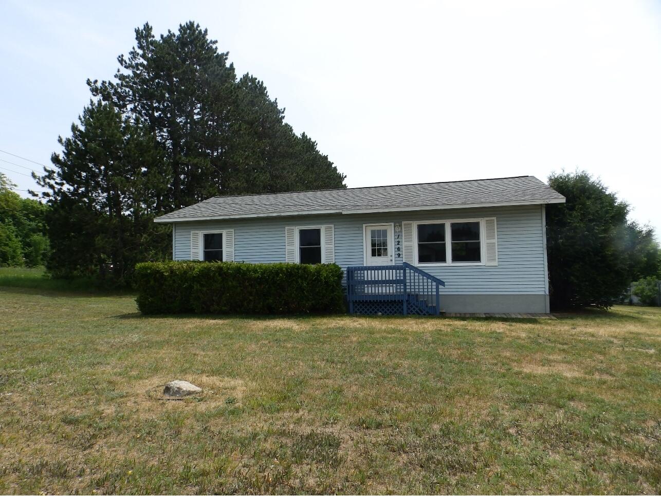 1269 North Mapleleaf Gaylord, MI 49735 - Photo 26 of 27 Gallery Image 26