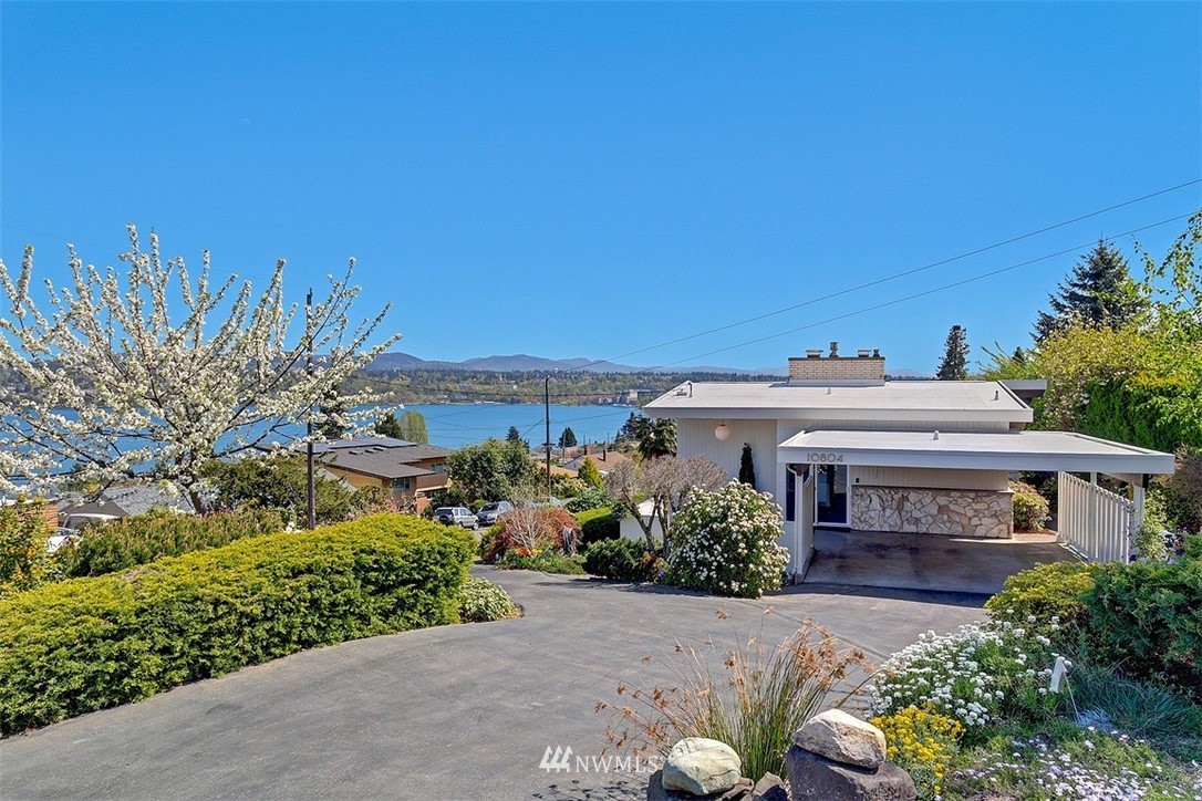 10804 Rowan Road South Seattle, WA 98178 - Photo 33 of 40