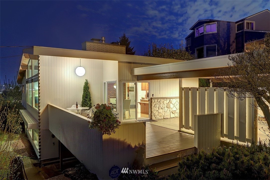 10804 Rowan Road South Seattle, WA 98178 - Photo 36 of 40