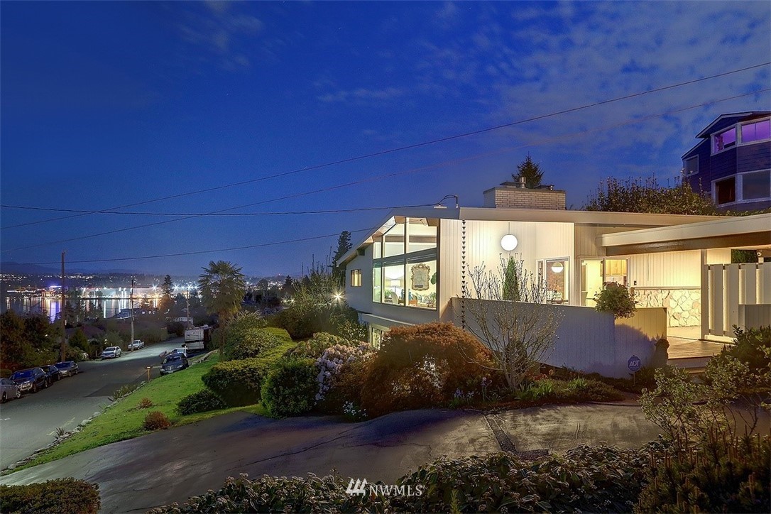 10804 Rowan Road South Seattle, WA 98178 - Photo 38 of 40