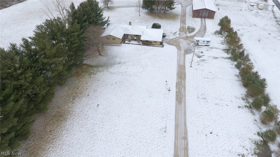 9330 Fairmount Road Novelty, OH 44072 - Photo 6 of 30