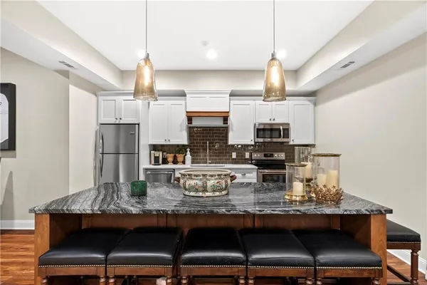 $1,795,000 | 315 East Line Street, Calhoun, GA 30701