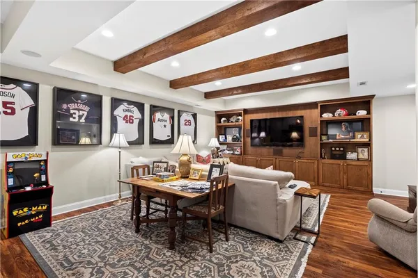 $1,795,000 | 315 East Line Street, Calhoun, GA 30701