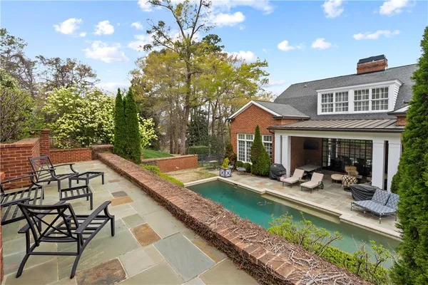 $1,795,000 | 315 East Line Street, Calhoun, GA 30701
