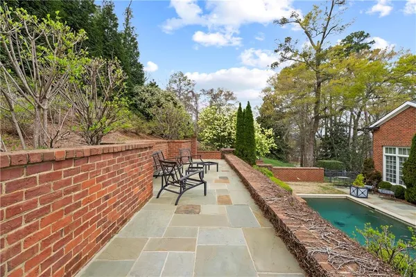 $1,795,000 | 315 East Line Street, Calhoun, GA 30701