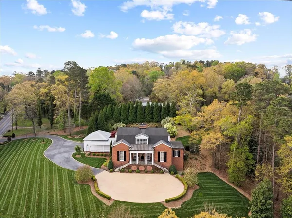 $1,795,000 | 315 East Line Street, Calhoun, GA 30701