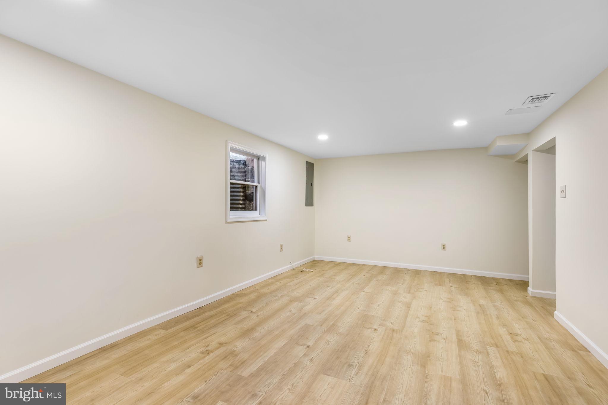 8371 Luce Court Springfield, VA 22153 - Photo 16 of 21 wooden floor in a room