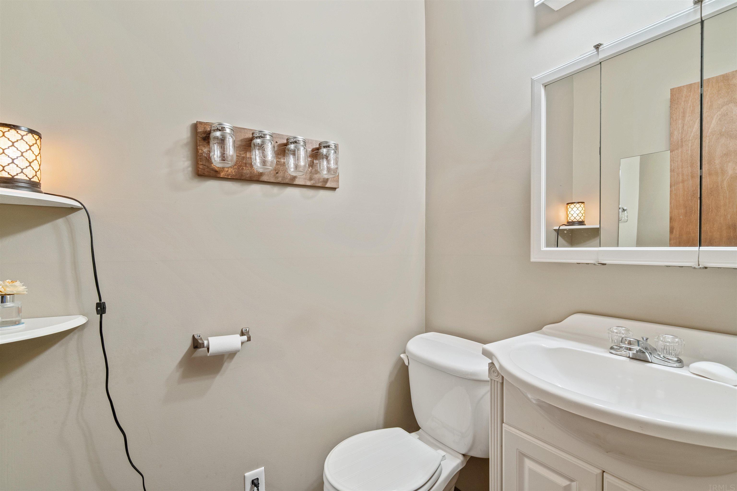 5240 West Woodyard Road Bloomington, IN 47404 - Photo 17 of 29