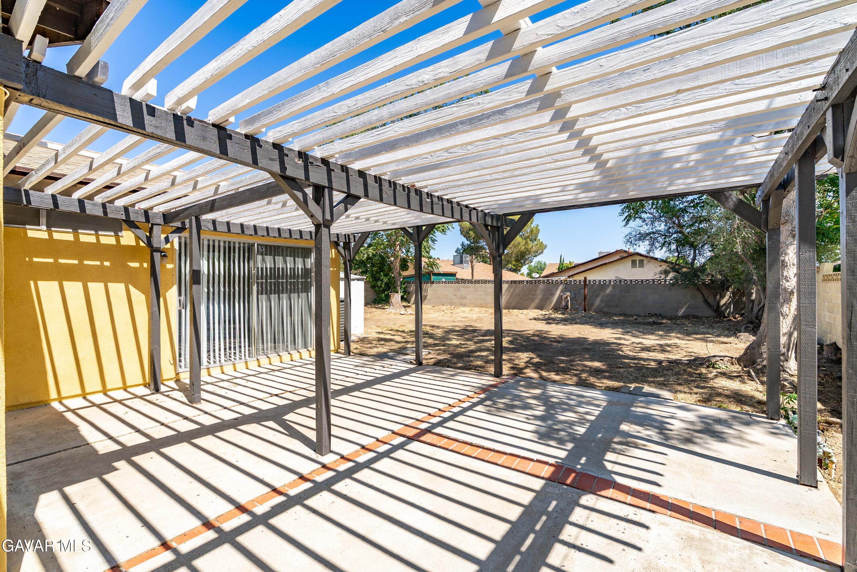1027 Caperton Street Lancaster, CA 93535 - Photo 26 of 30 a view of outdoor space