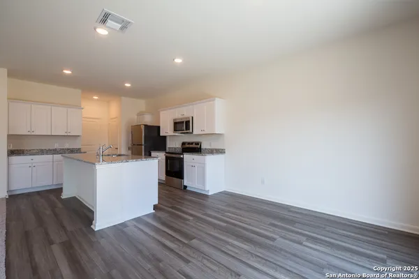 $1,895 | 14719 Wildcat Basin, San Antonio, TX 78253