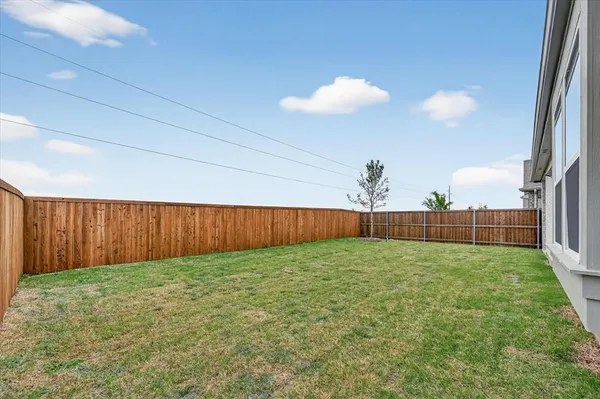 $399,990 | 3614 River Crk Trail, Sherman, TX 75092