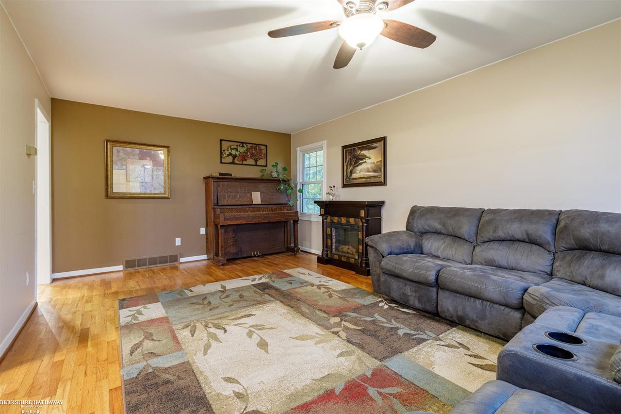 6774 Dryden Road Almont, MI 48003 - Photo 10 of 41 50060554-9.JPG