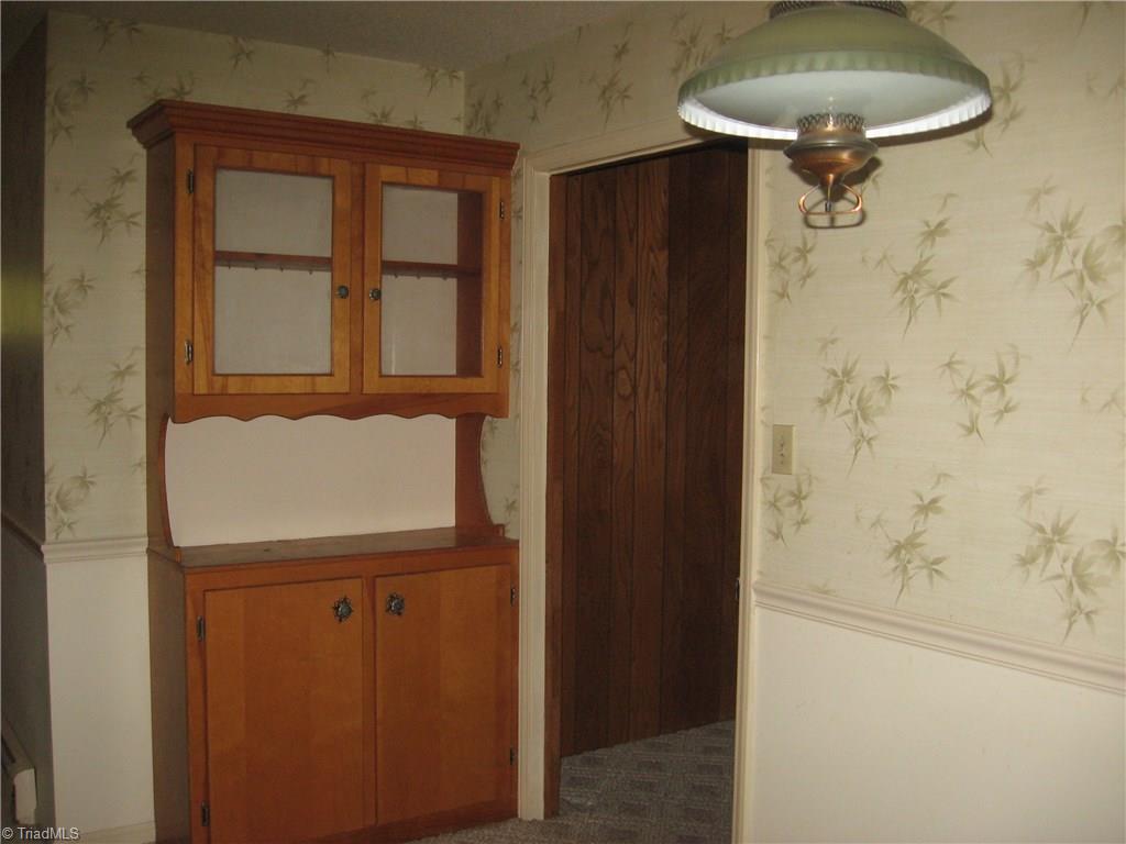 3225 High Point Road Winston-Salem, NC 27107 - Photo 11 of 22 Gallery Image 11