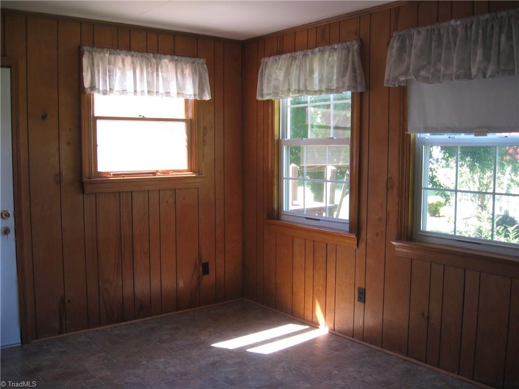 3225 High Point Road Winston-Salem, NC 27107 - Photo 17 of 22 Gallery Image 17