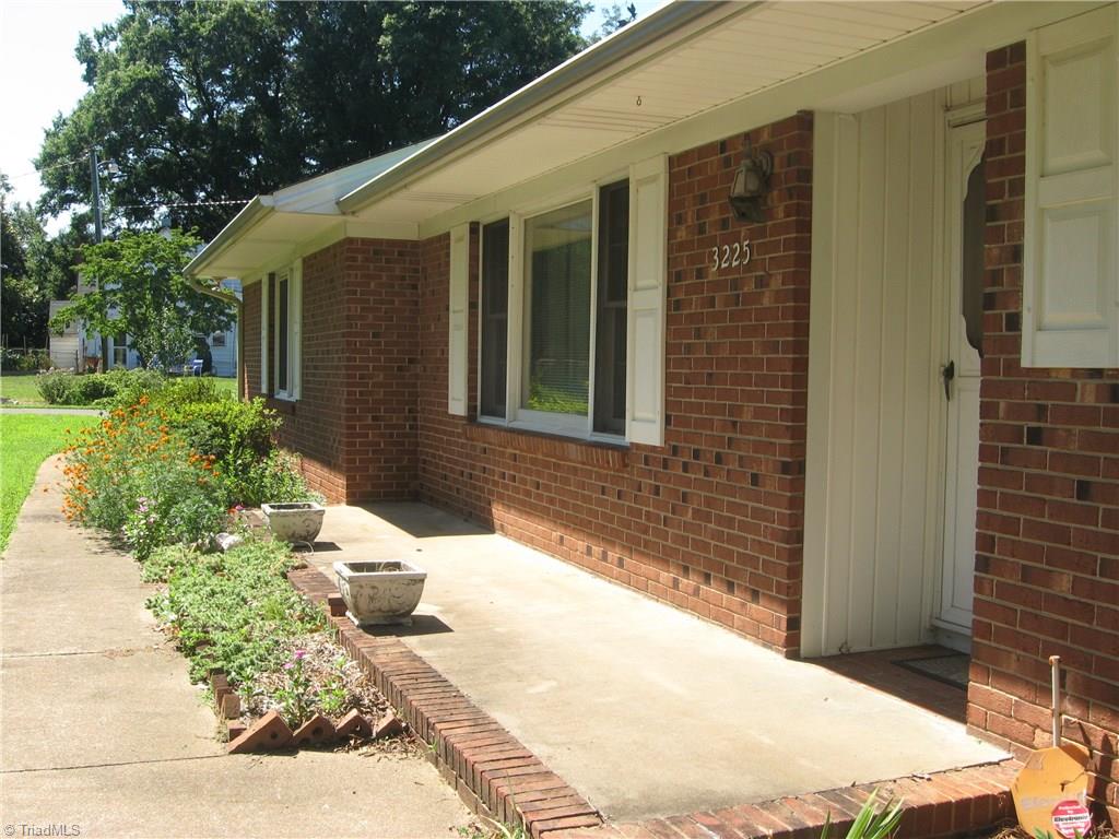 3225 High Point Road Winston-Salem, NC 27107 - Photo 5 of 22 Gallery Image 5