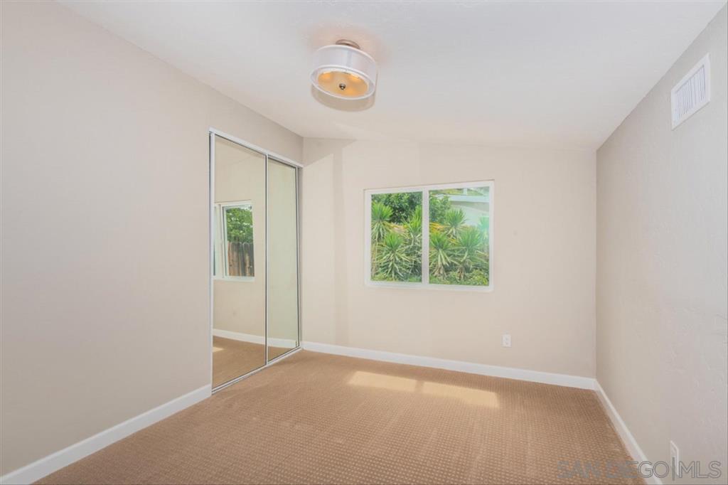 12551 Taunt Road Poway, CA 92064 - Photo 13 of 20