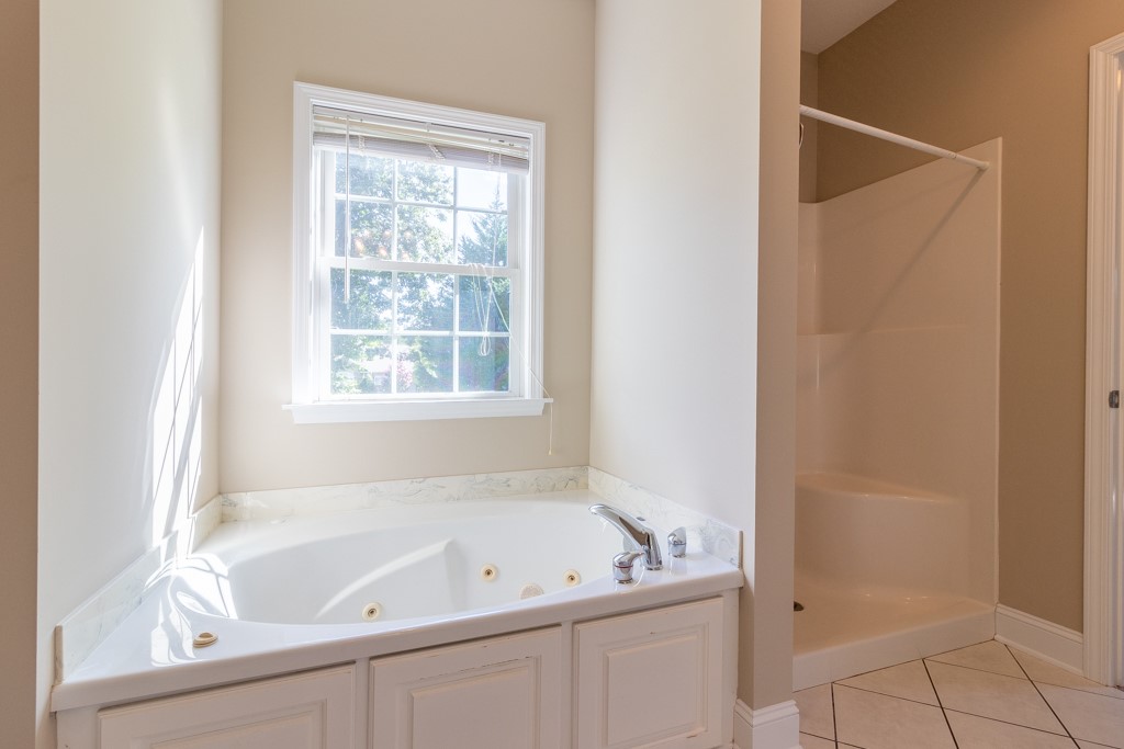 701 Barnes Road Seneca, SC 29672 - Photo 11 of 19 Gallery Image 11