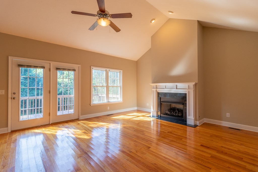 701 Barnes Road Seneca, SC 29672 - Photo 3 of 19 Gallery Image 3