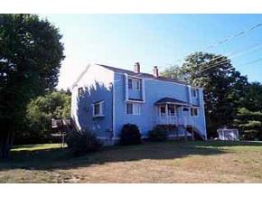 18 Rocco Drive Derry, NH 03038 - Photo 2 of 9