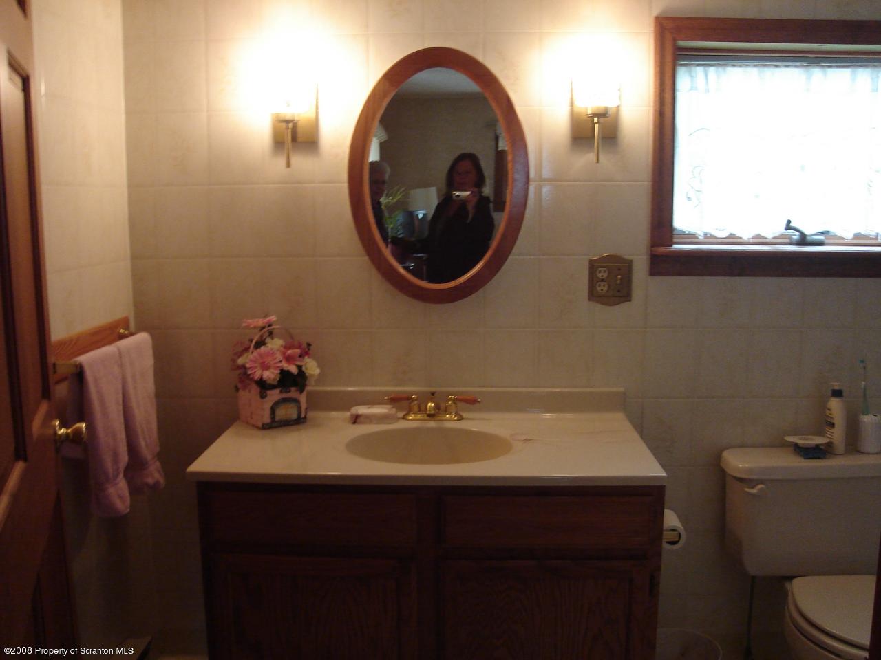 3 Howe Street Nicholson, PA 18446 - Photo 6 of 11 Gallery Image 6