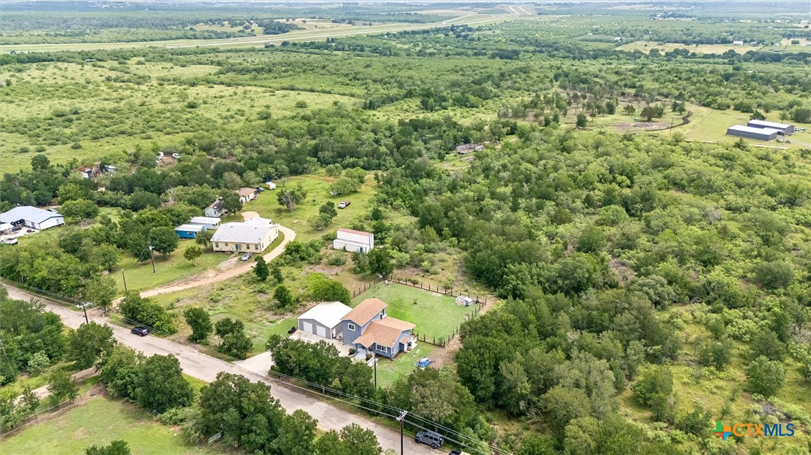 730 Spoke Hollow Road Lockhart, TX 78644 - Photo 33 of 41