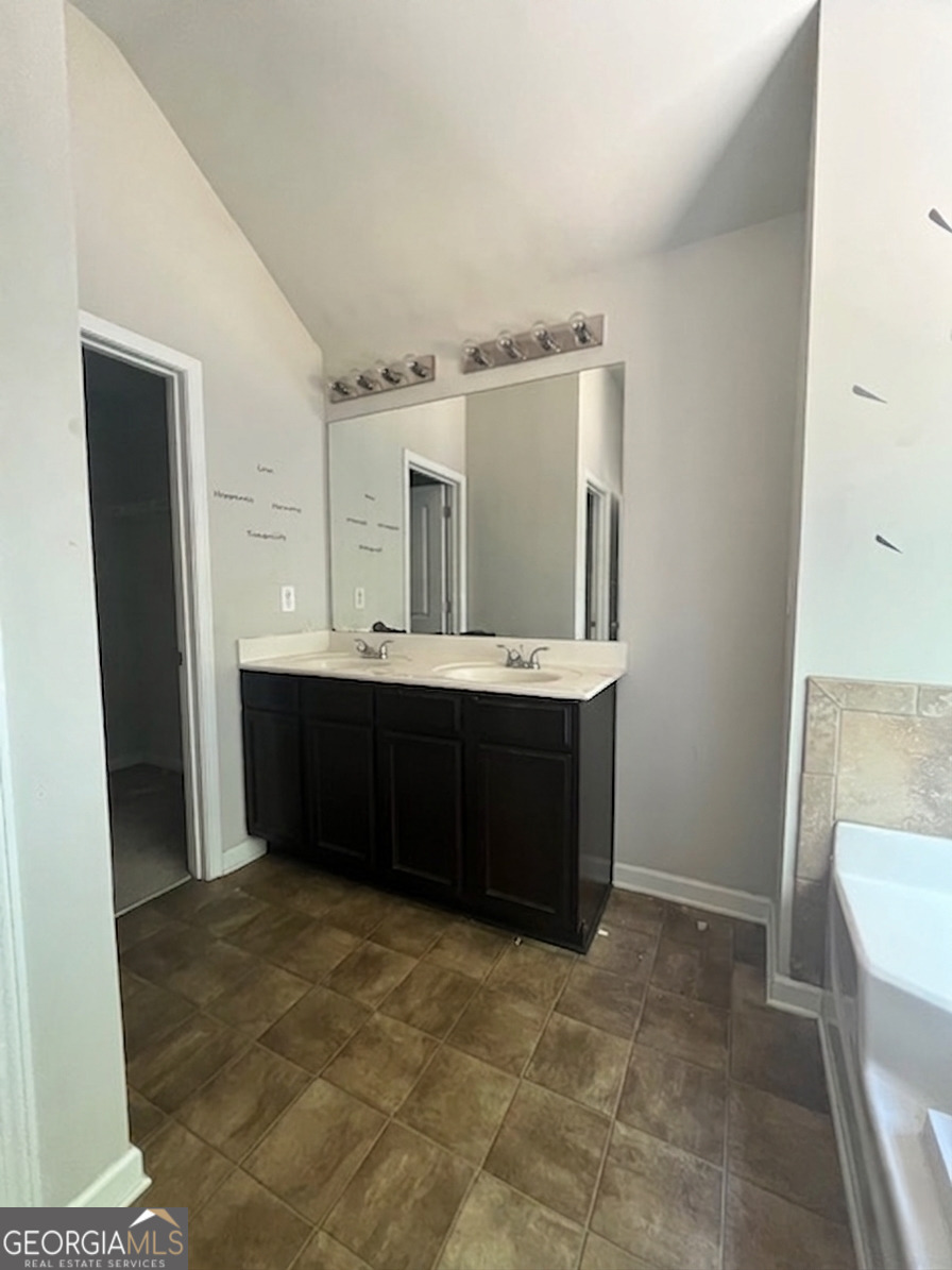 5721 Grande River Road Atlanta, GA 30349 - Photo 12 of 17