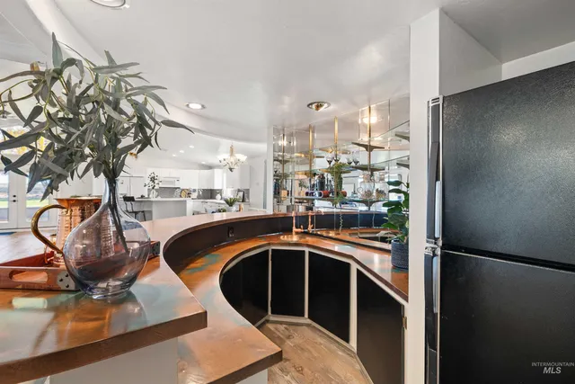 $645,000 | 3859 North 1100 East, Buhl, ID 83316