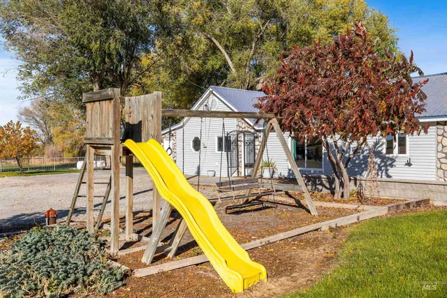 $645,000 | 3859 North 1100 East, Buhl, ID 83316