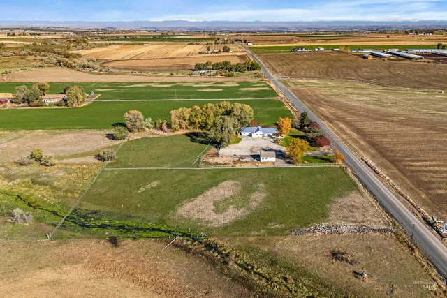 $645,000 | 3859 North 1100 East, Buhl, ID 83316