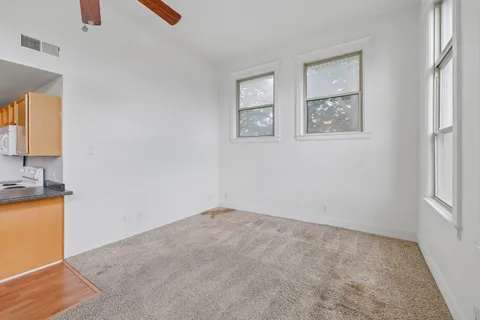 $235,000 | 1009 Summit Avenue, Unit 6, Stoughton, WI 53589