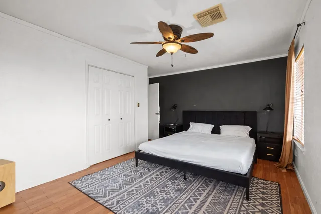 $340,000 | 436 Pompano Street, Bayou Vista, TX 77563