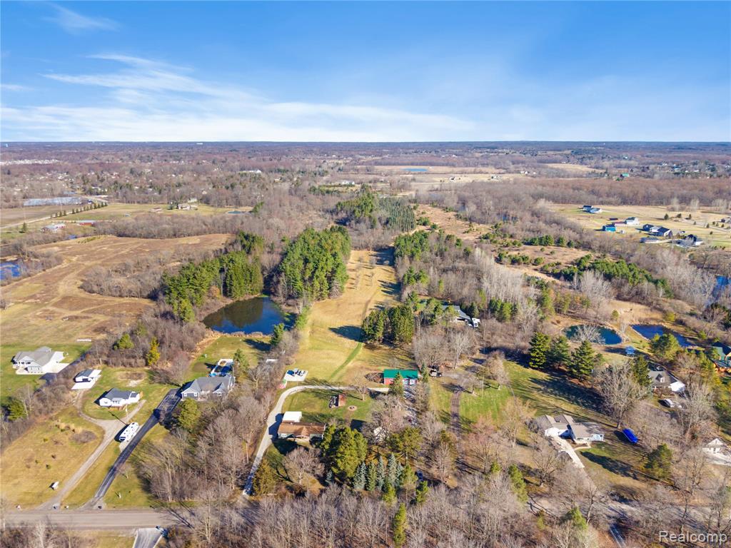 7163 Burpee Road Grand Blanc, MI 48439 - Photo 46 of 67