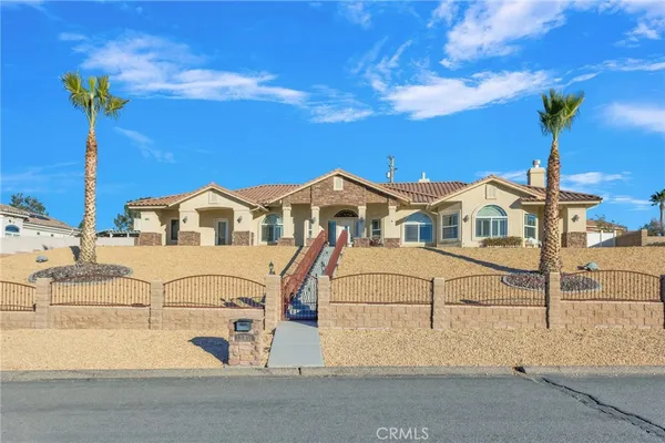 $725,000 | 13519 Sunset Drive, Apple Valley, CA 92308
