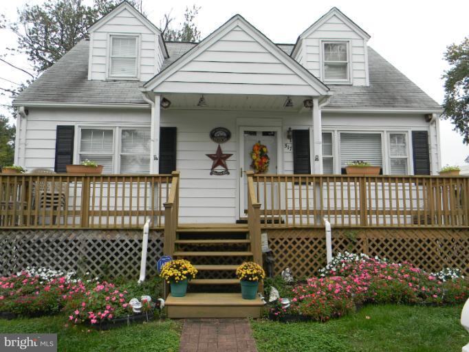 517 Cresswell Road Baltimore, MD 21225 - Photo 6 of 6 Exterior (Front)