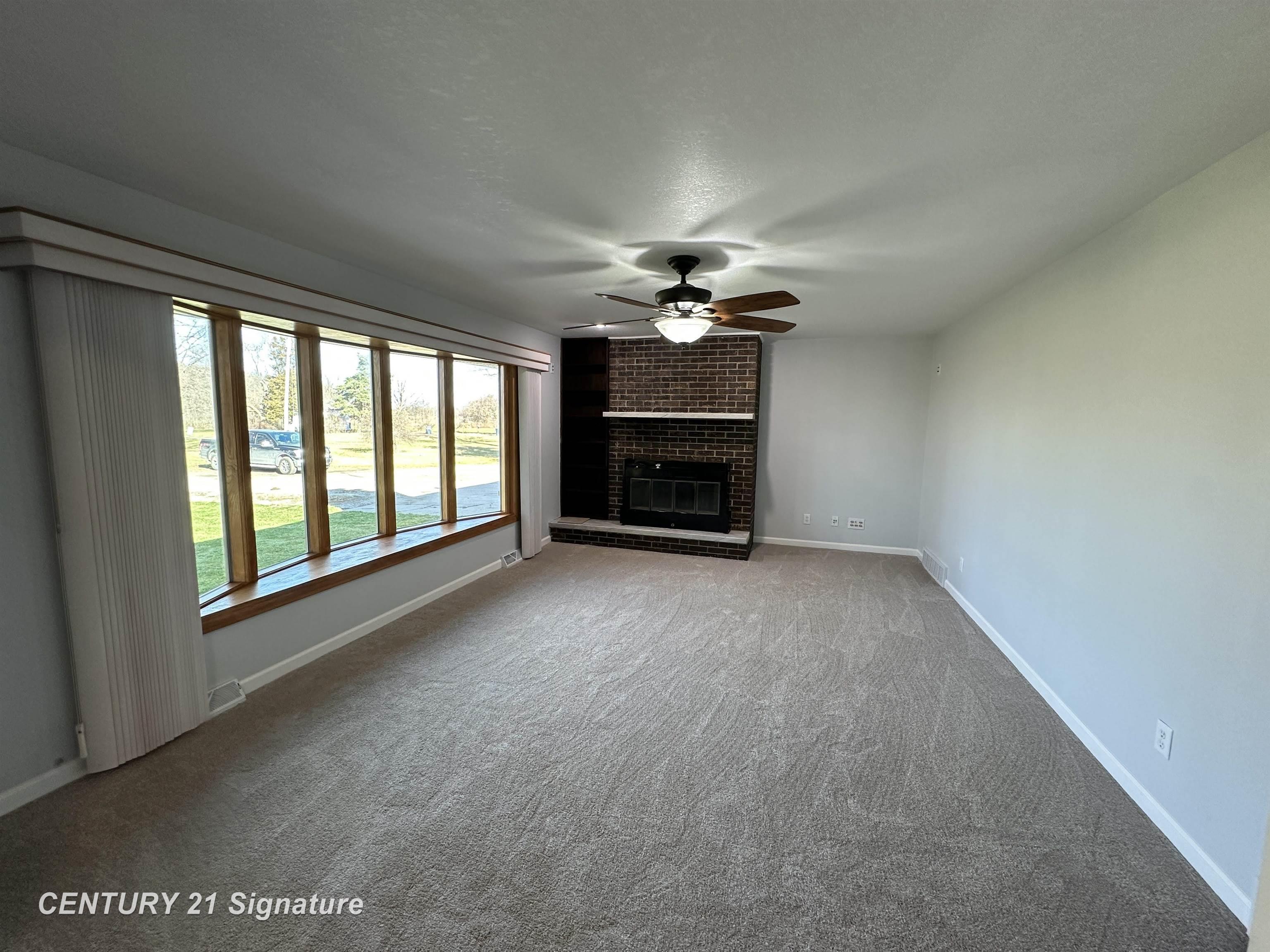 10141 McEnrue Road Swartz Creek, MI 48473 - Photo 18 of 43 50194757-7da86a41-12df-4474-bd96-aad766498848.JPG