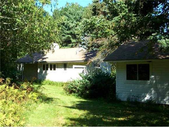 359 Coxboro Road Holderness, NH 03245 - Photo 1 of 9