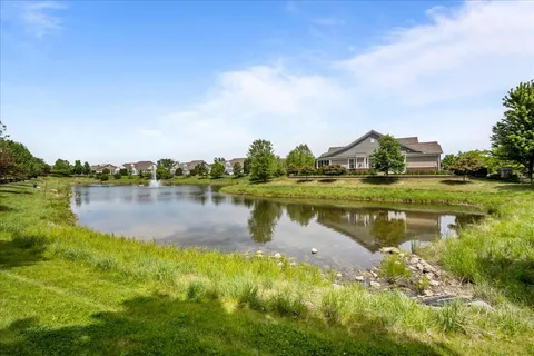 $699,000 | 3249 Coral Lane, Glenview, IL 60026