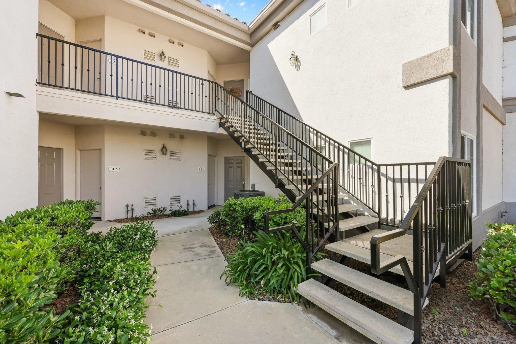 2708 Lake Pointe Drive, Unit 209 Spring Valley, CA 91977 - Photo 38 of 59