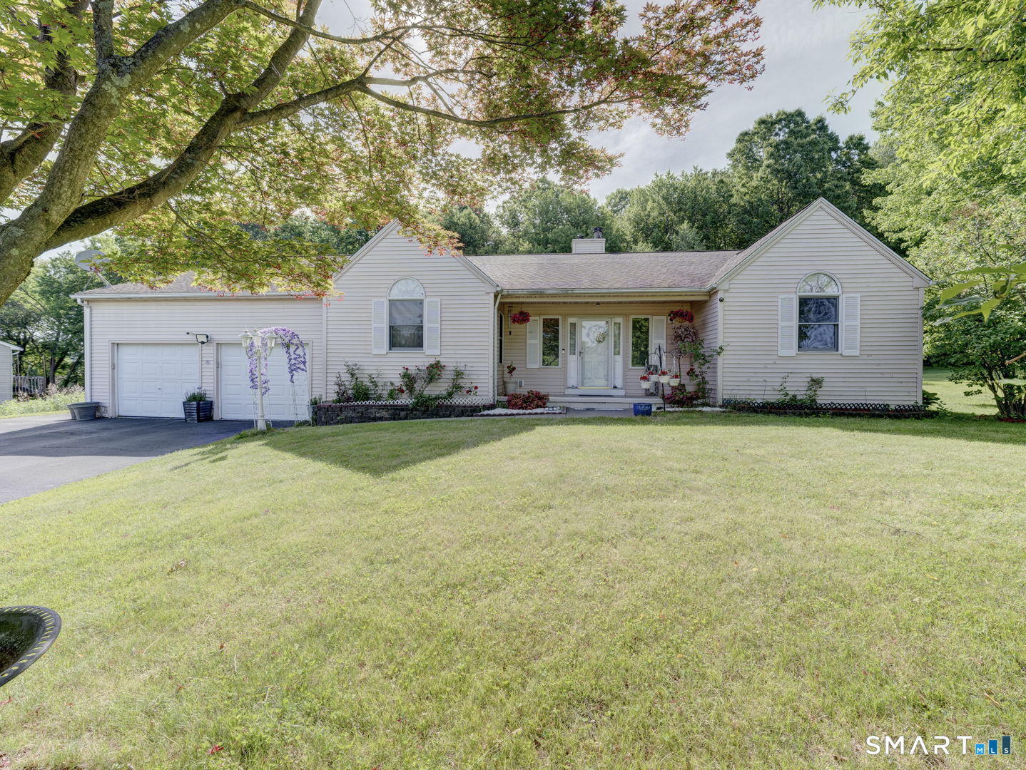 300 Hilltop Road Watertown, CT 06779 - Photo 1 of 39