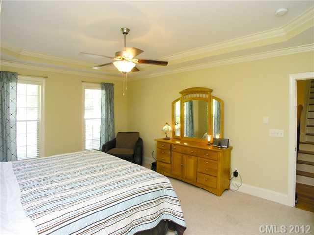 10030 Withers Road Charlotte, NC 28278 - Photo 12 of 16 Gallery Image 12